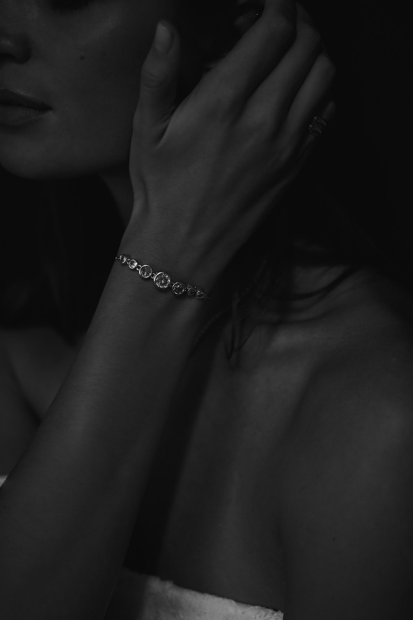 Bezel Gold Bolo Bracelet