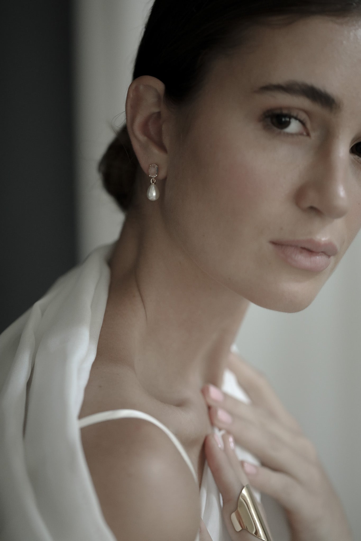 Micro Oval Crystal Pearl Drop Earrings