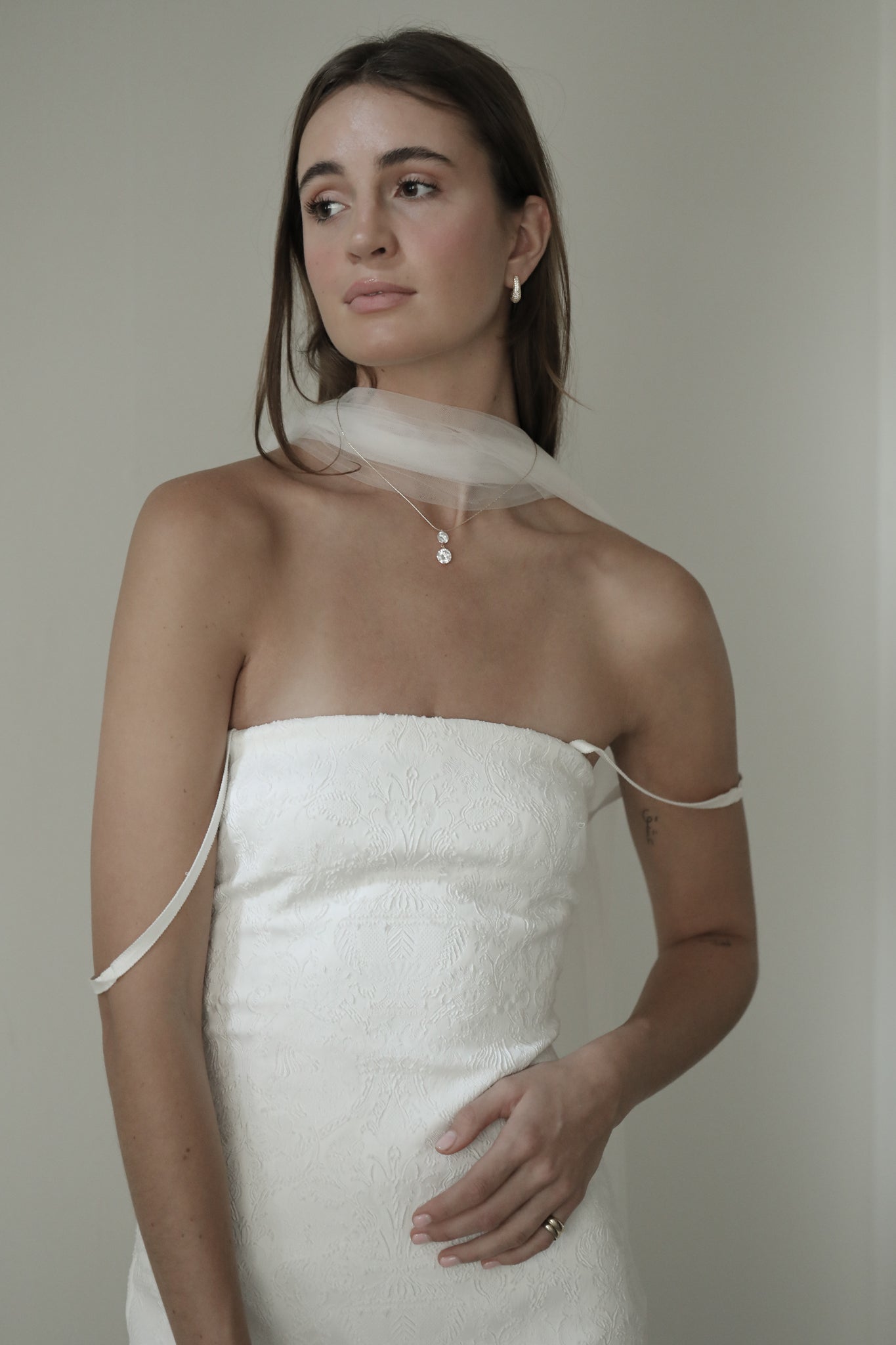 Round Crystal Pendant Necklace