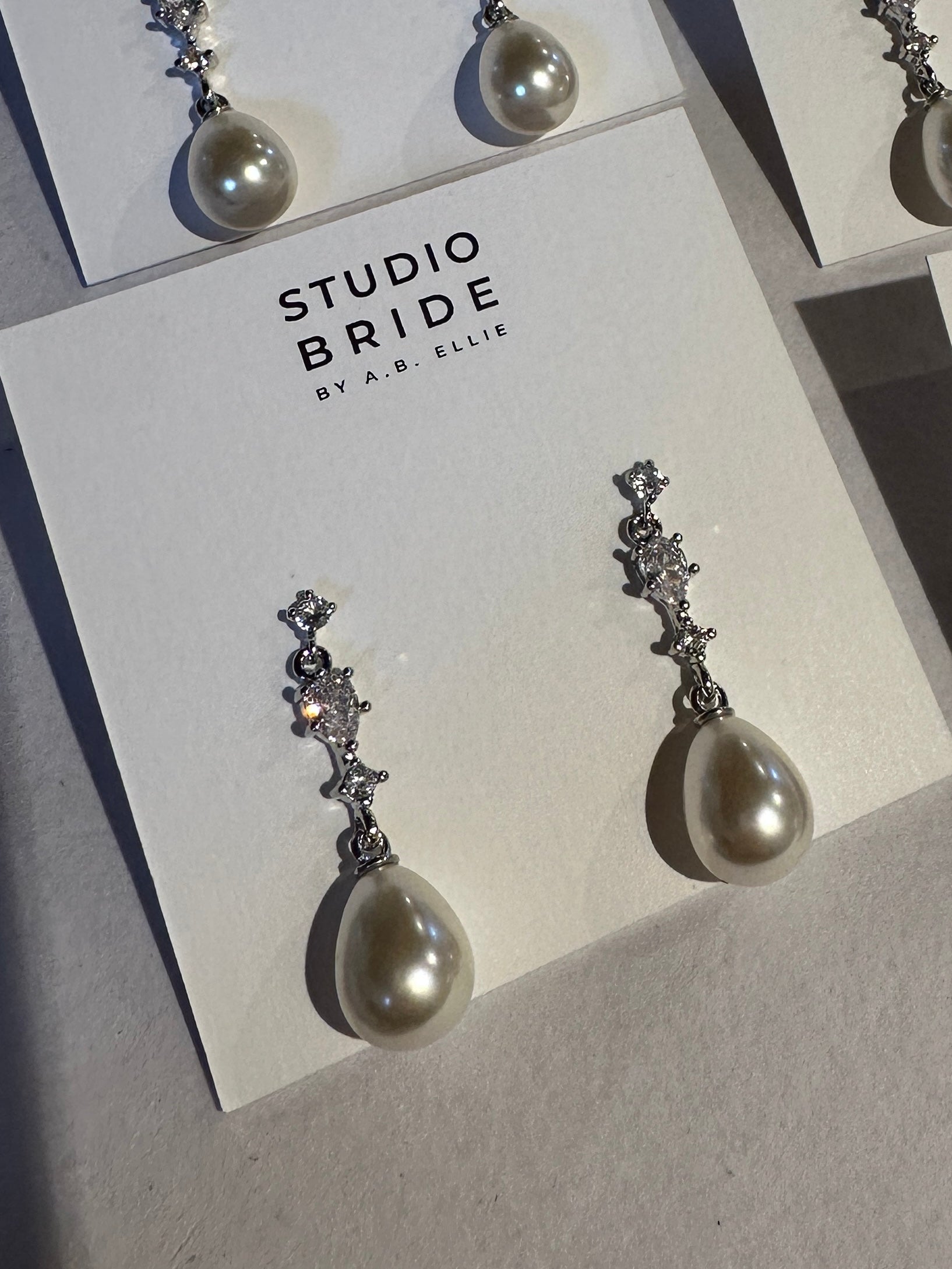 バゲット デュードロップ イヤリング