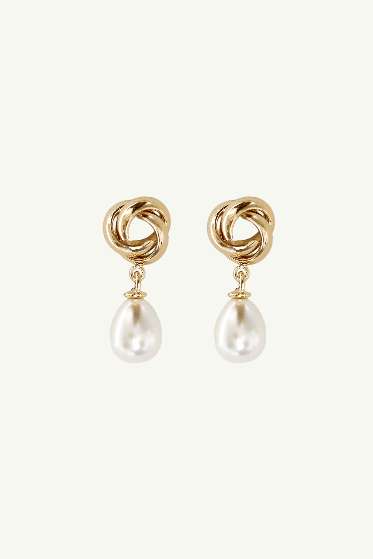 Knot Mini Pearl Drops