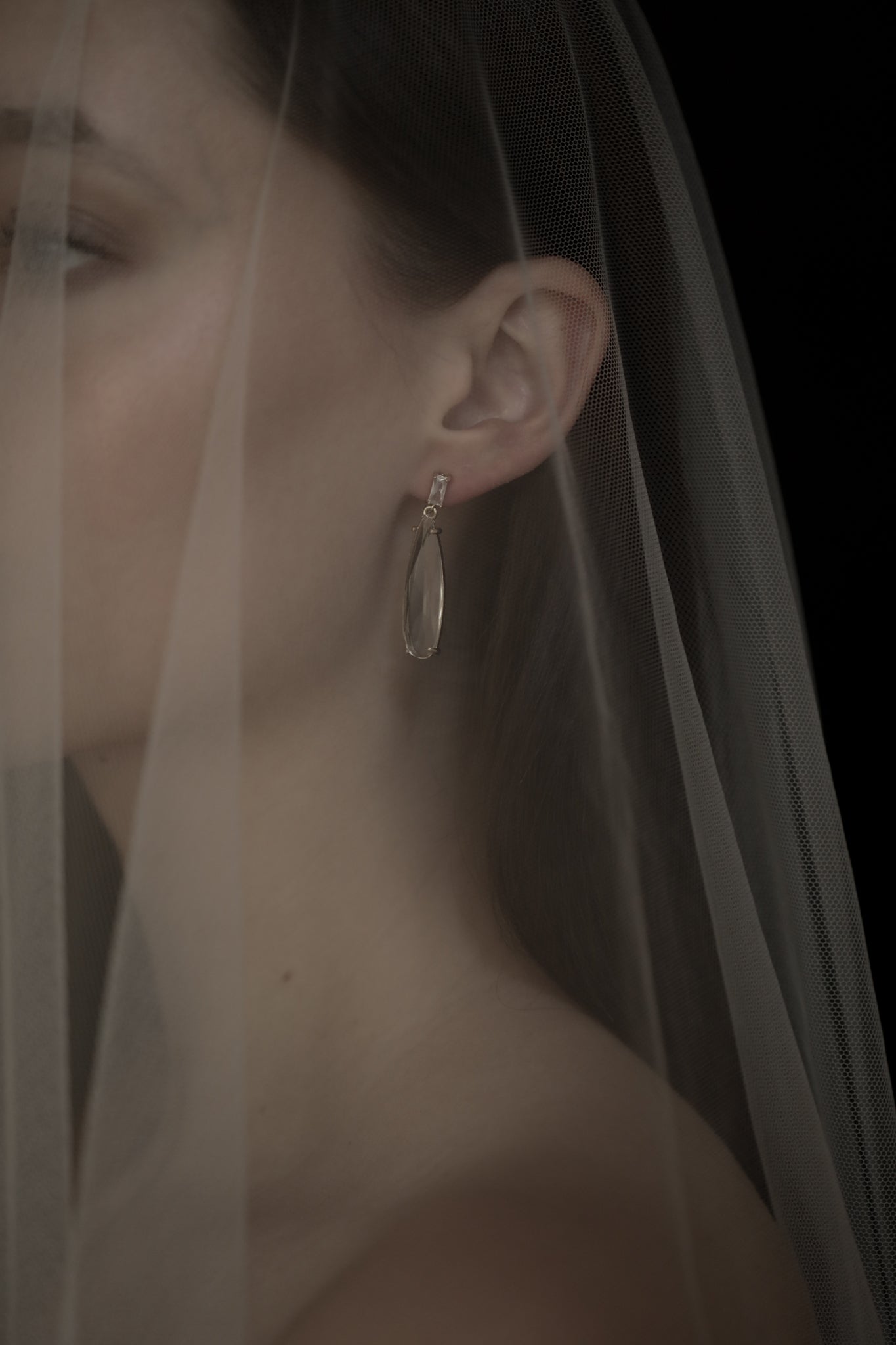 Baguette Dewdrop Earring