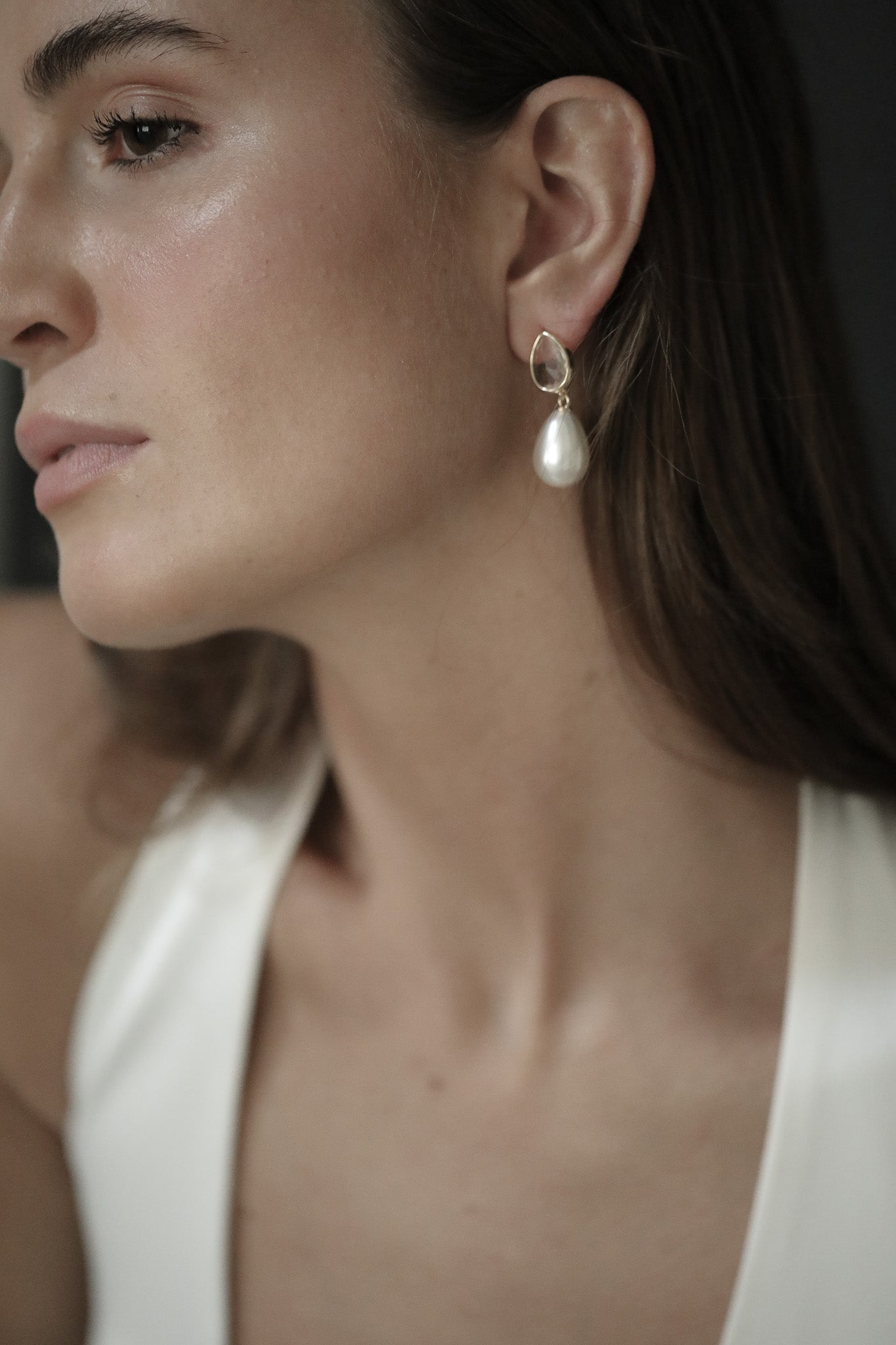 Teardrop Crystal Pearl Drop Earrings