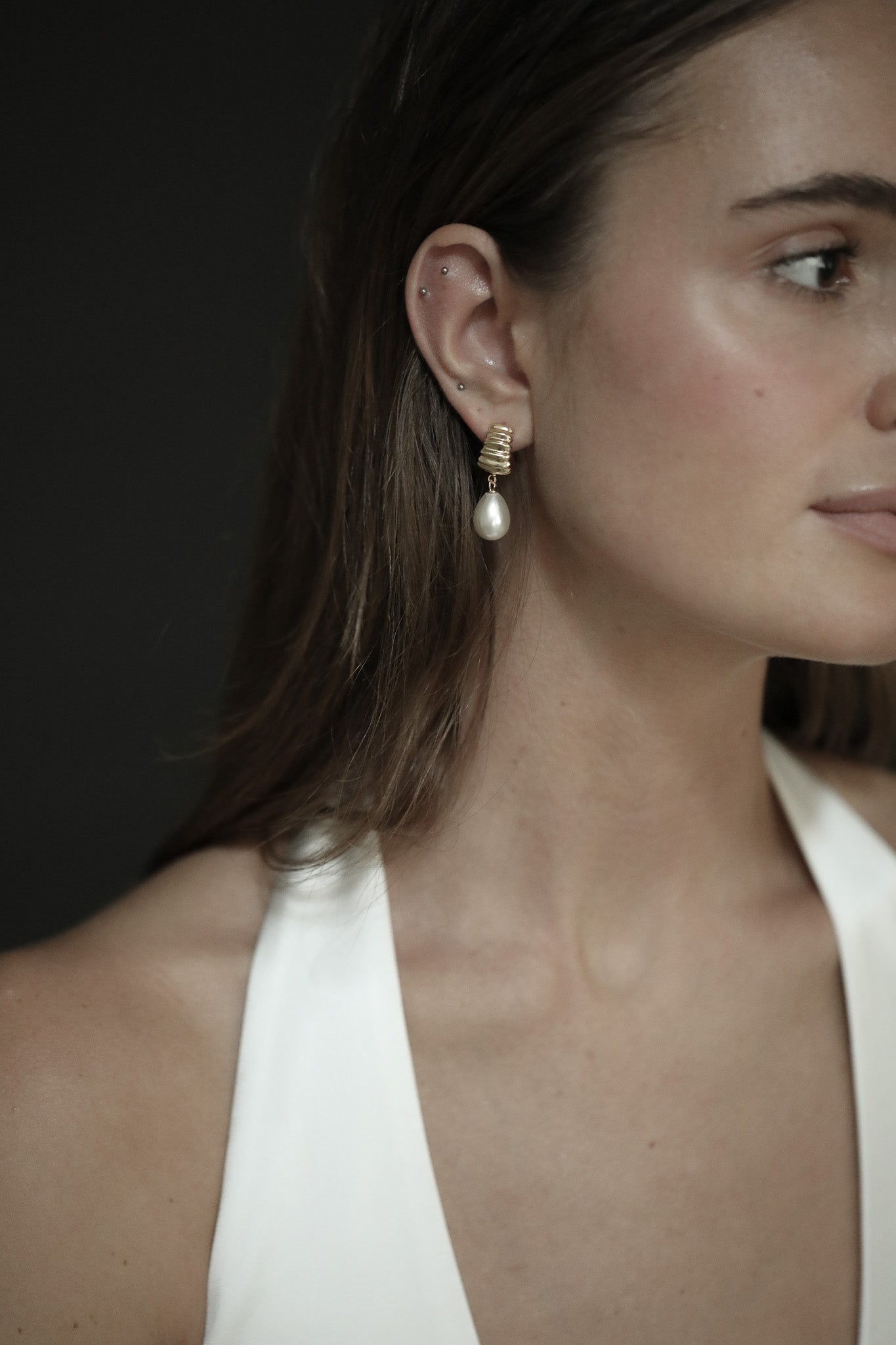 Ribbed Pearl Drop Earrings