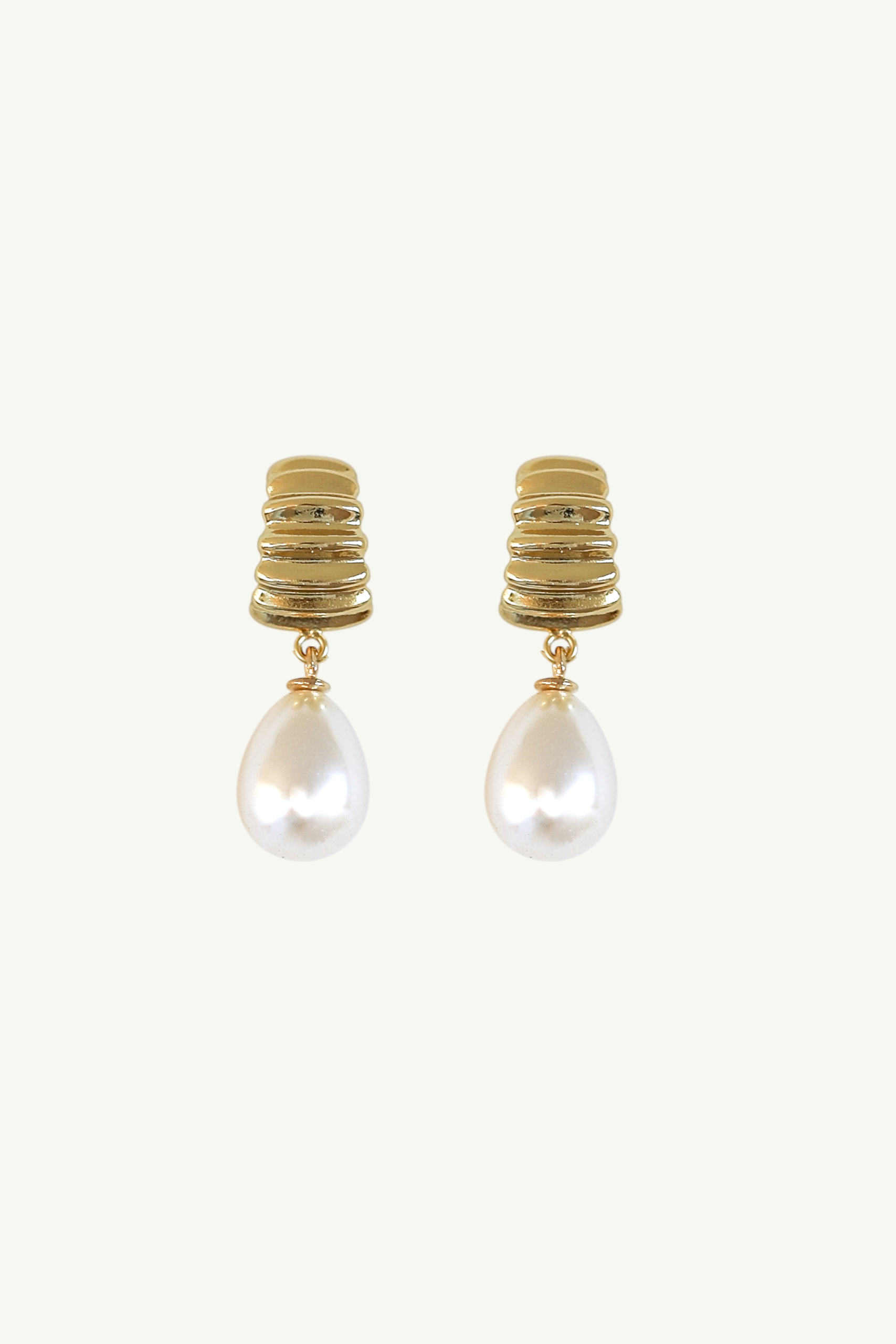 Ribbed Pearl Drop Earrings