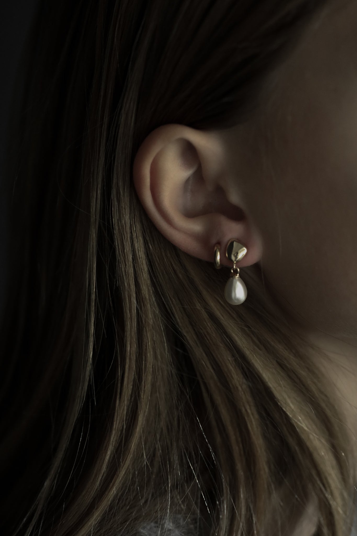 Micro Square Orb Pearl Drop Earrings